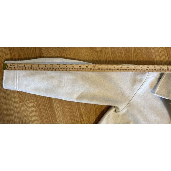 Old Navy Womens Oversized Size Small Cream Oatmeal Shacket With Pockets - Picture 7 of 11